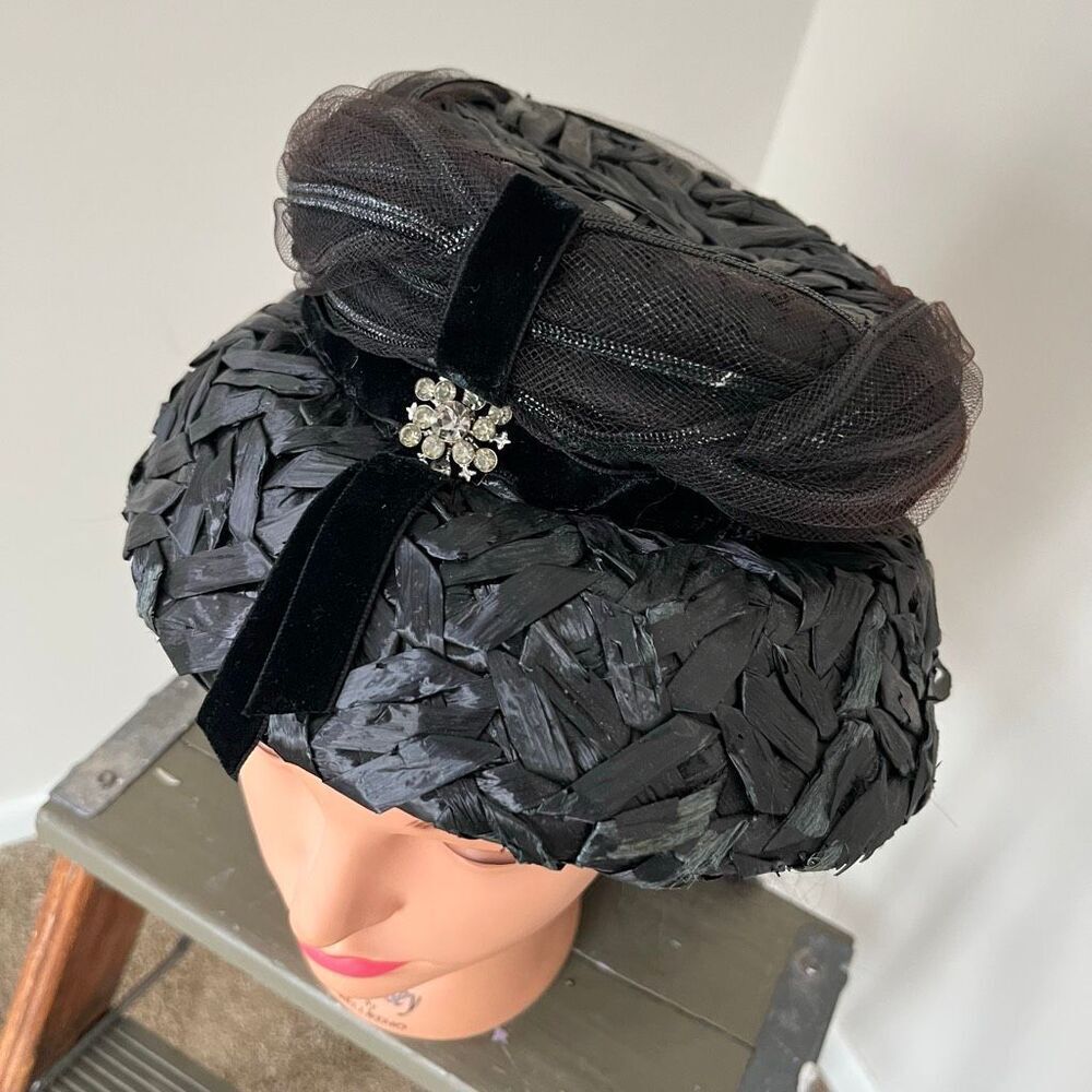 VTG 50s Black Straw Kentucky Derby Hat Rhinestone Velvet Tulle Church